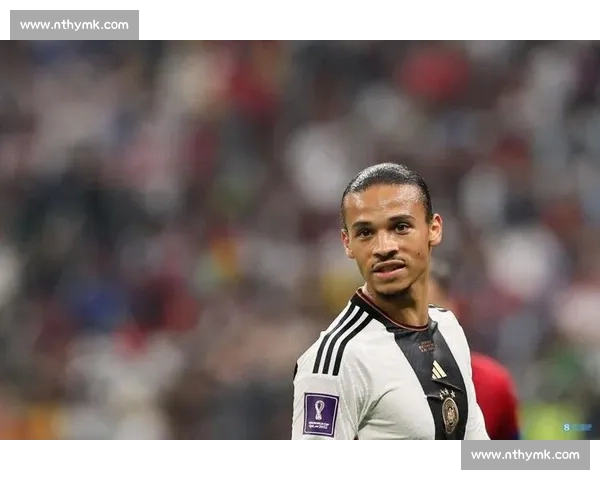 拜仁温情送别萨内 高层赠纪念球衣致谢 萨内感恩五年征程