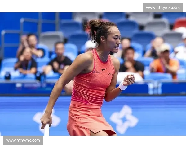 郑钦文决胜盘遭逆转!6-4 扳平仍难敌辛纳科娃 郑钦文决胜盘遭逆转!6-4 扳平仍难敌辛纳科娃